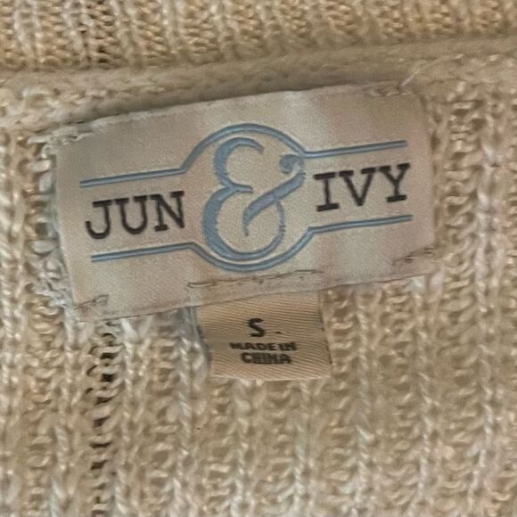 Jun & Ivy Soft Cropped Cardigan Sz S-M Cream Coastal Grandma - Picture 7 of 8
